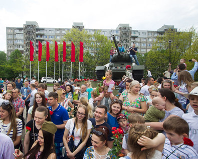 Праздничная программа в парке Победы