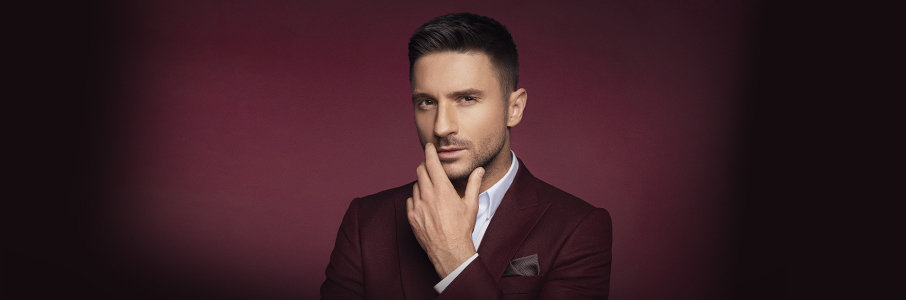Сергей Лазарев