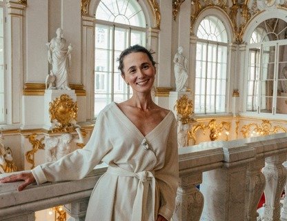 «Как соблазнить правителя: маркиза де Помпадур — любовница века, королева рококо»