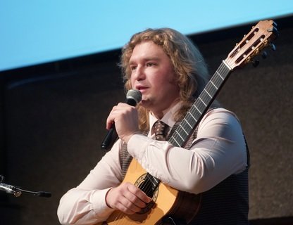 Вечер гитарной музыки: Роман Зорькин
