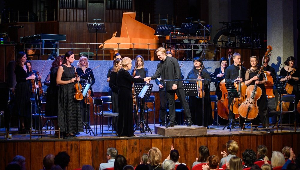 Звёзды классики: Александр Гиндин и Камерный оркестр под управлением Юрия Демидовича