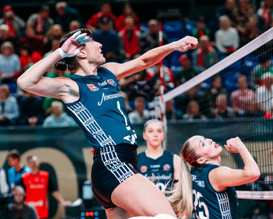 «Локомотив» — «Минчанка»