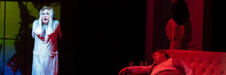 «Зойкина квартира»