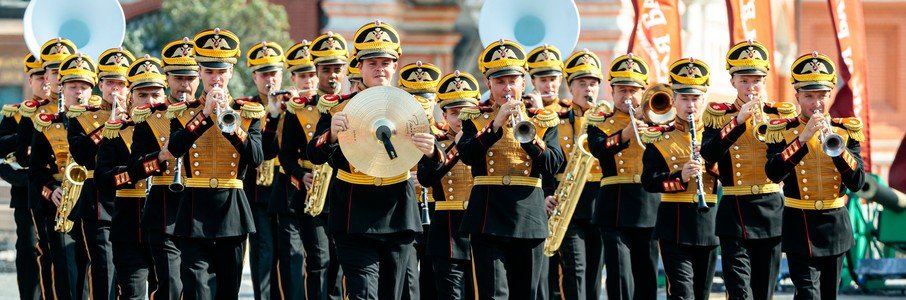 Международный фестиваль военных духовых оркестров «Фанфары Балтики»