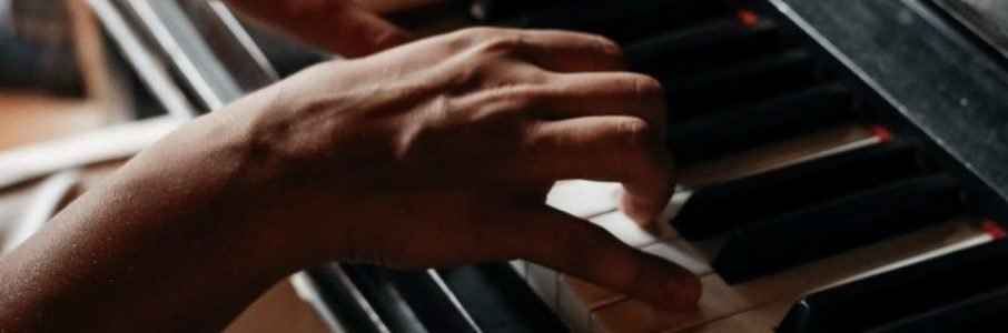 Джаз клуб при свечах