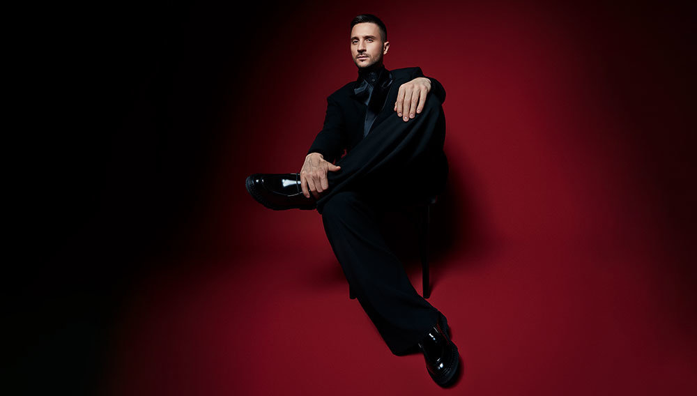 Сергей Лазарев