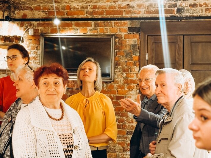 «Из фрагментов сложился портрет — живой и очень личный»: фотограф с помощью камеры призналась в любви к Гусеву - Новости Калининграда | Фото: Гусевский музей